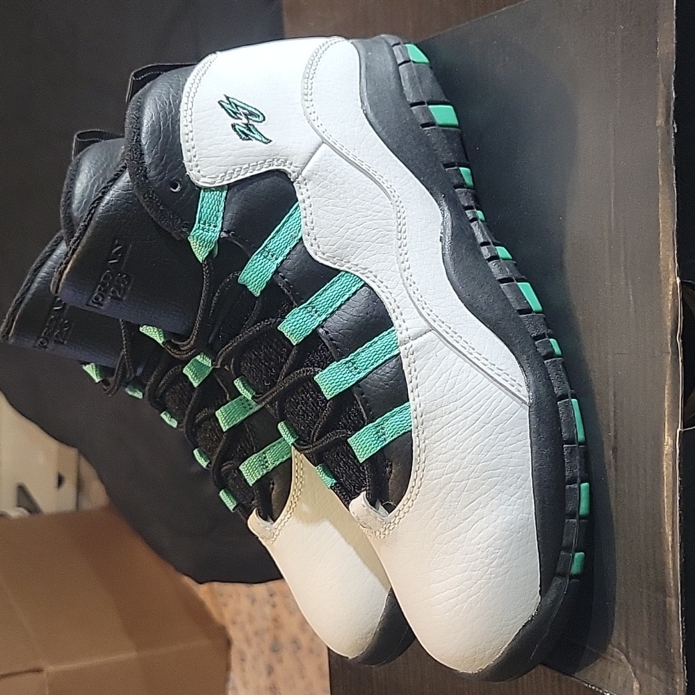 Air Jordan 10 Retro Rare 30th GG (PS) "Verde" (2015) Boys 3Y Girl 4.5 New W/Box - Picture 2 of 11